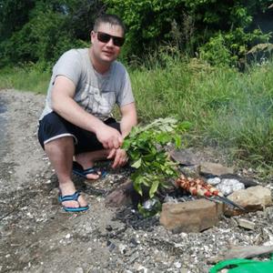 Парни в Владивостоке: Антон, 35 - ищет девушку из Владивостока