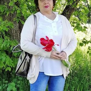 Лариса, 66 лет, Череповец