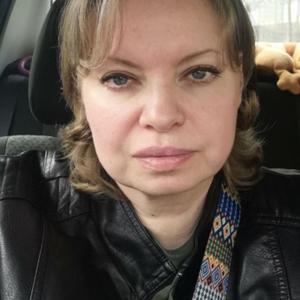 Девушки в Санкт-Петербурге: Марина, 47 - ищет парня из Санкт-Петербурга