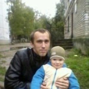 Константин, 32 года, Псков