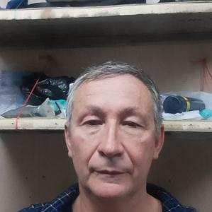 Павел, 59 лет, Гвардейск