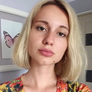 Катя, 26 лет, Казань