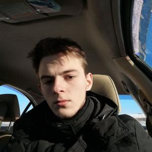 Руслан, 24 года, Северск
