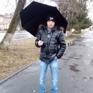 Юрий, 35 лет, Борисов