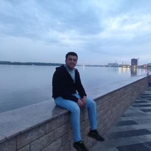 Мурад, 23 года, Нижневартовск