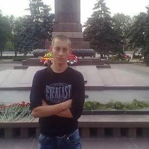 Парни в Волгограде: Игорь, 35 - ищет девушку из Волгограда