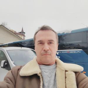 Михаил, 59 лет, Псков