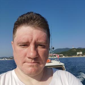 Парни в Череповце: Дмитрий, 47 - ищет девушку из Череповца