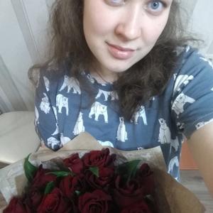 Лена, 27 лет, Киров