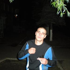 Парни в Донецке: Жека Шмель, 36 - ищет девушку из Донецка