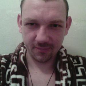 Парни в Бердске: Антон, 36 - ищет девушку из Бердска