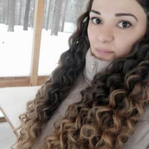 Девушки в Новосибирске: Samira, 34 - ищет парня из Новосибирска