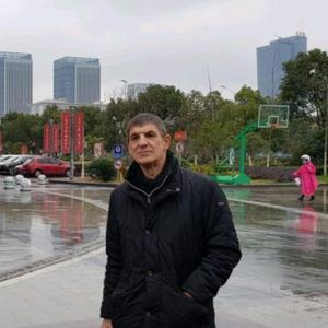 Виктор, 62 года, Хабаровск
