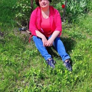 Девушки в Вольске: Наталья, 52 - ищет парня из Вольска
