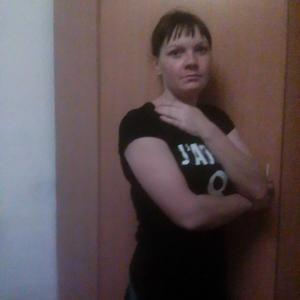 Девушки в Канске: Анна, 33 - ищет парня из Канска
