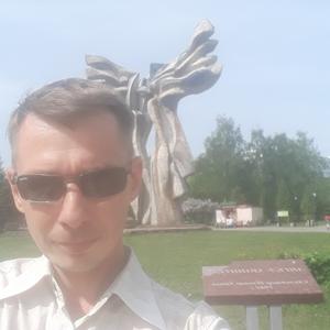 Парни в Менделеевске: Алексей, 42 - ищет девушку из Менделеевска
