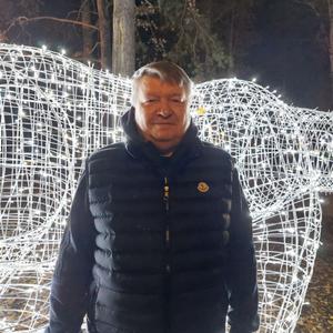 Валентин, 57 лет, Среднеуральск