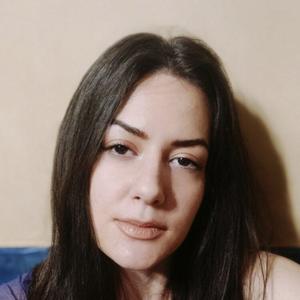 Девушки в Донецке: Елена, 28 - ищет парня из Донецка