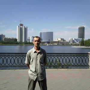 Виктор, 44 года, Барнаул