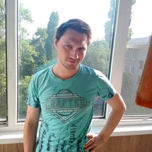 Илья, 35 лет, Воронеж