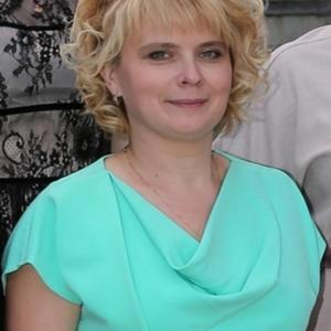 Людмила, 44 года, Псков