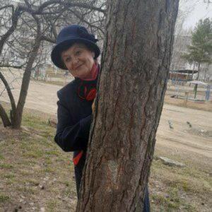 Девушки в Лесозаводске: Людмила, 71 - ищет парня из Лесозаводска