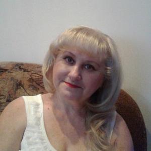 Оля, 63 года, Красноярск