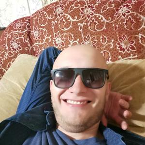 Парни в Череповце: Антон, 38 - ищет девушку из Череповца