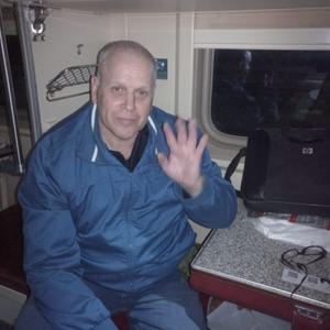 Парни в Санкт-Петербурге: Александр, 57 - ищет девушку из Санкт-Петербурга