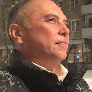 Валентин, 54 года, Москва