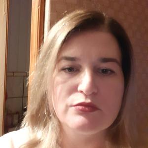 Девушки в Санкт-Петербурге: Olga, 45 - ищет парня из Санкт-Петербурга