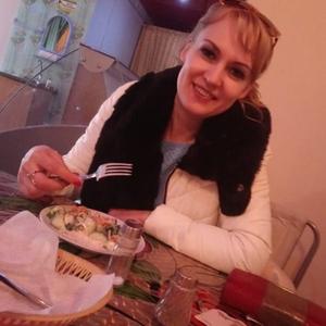 Девушки в Башкортостане: Светлана, 22 - ищет парня из Башкортостана