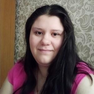 Девушки в Новосибирске: Ольга, 28 - ищет парня из Новосибирска