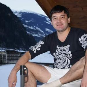 Виктор, 31 год, Сургут