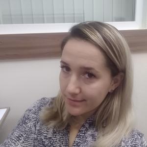 Ксения, 33 года, Казань