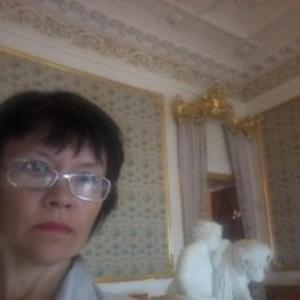 Девушки в Пугачеве: Татьяна, 51 - ищет парня из Пугачева