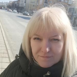 Девушки в Екатеринбурге: Оксана, 45 - ищет парня из Екатеринбурга