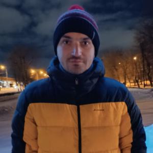 Парни в Твери: Сергей, 31 - ищет девушку из Твери