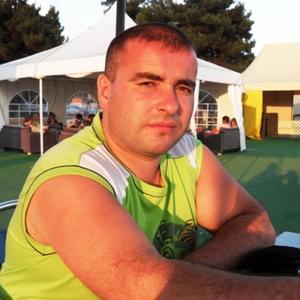 Тагир, 41 год, Губкинский