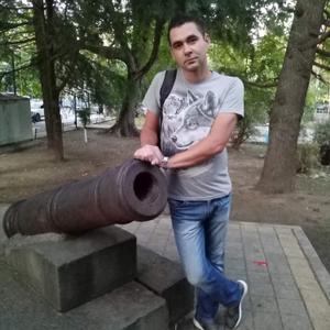 Парни в Новосибирске: Игорь, 38 - ищет девушку из Новосибирска