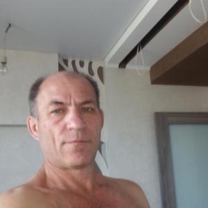 Игорь, 55 лет, Благовещенск