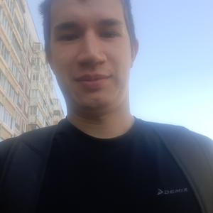 Илья, 23 года, Ульяновск