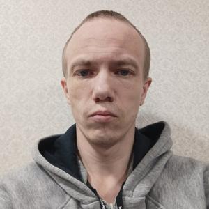 Mikhail, 38 лет, Саратов