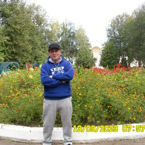 Евгений, 70 лет, Москва