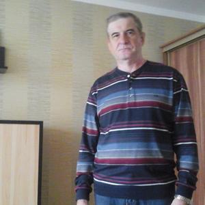 Валерий, 70 лет, Новокузнецк