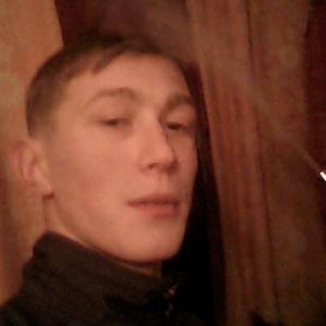 Виталий, 30 лет, Тавда