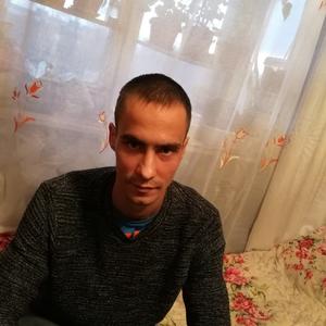 Парни в Череповце: Артём, 37 - ищет девушку из Череповца