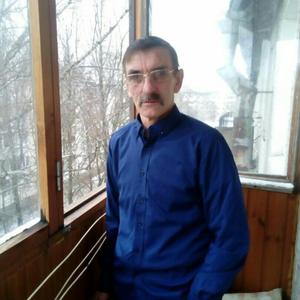Парни в Гатчине: Александр Анисимов, 59 - ищет девушку из Гатчины