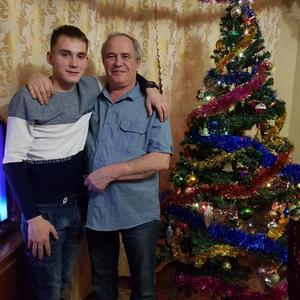 Парни в Арсеньеве: Василий, 73 - ищет девушку из Арсеньева