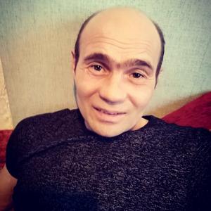 Олег, 47 лет, Сосногорск